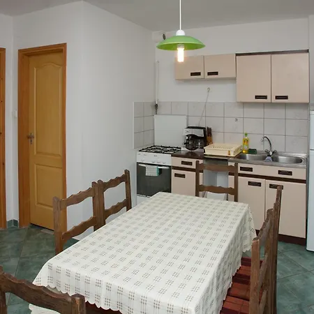 Paratlan Apartmanhaz * Szilvasvarad