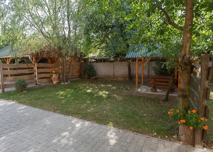 דירה Paratlan Apartmanhaz